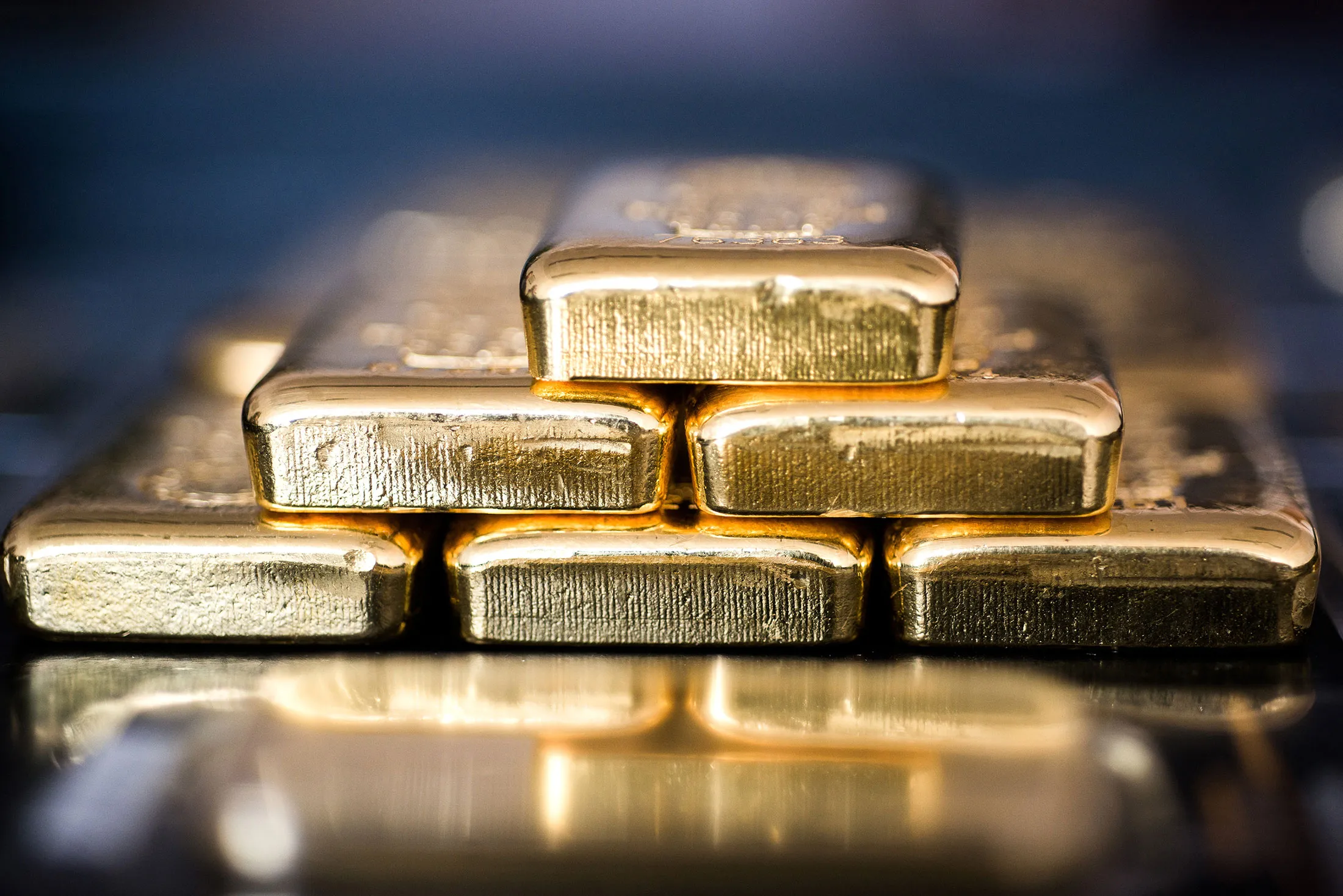Gold Is Exploding in 2026—Here’s Why Smart Investors Are Rushing In Now